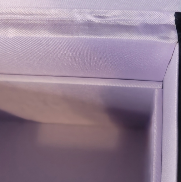 !SOLD!💰 Victoria's Secret Black and Purple Satin Lined Jewelry Box - Picture 9 of 14